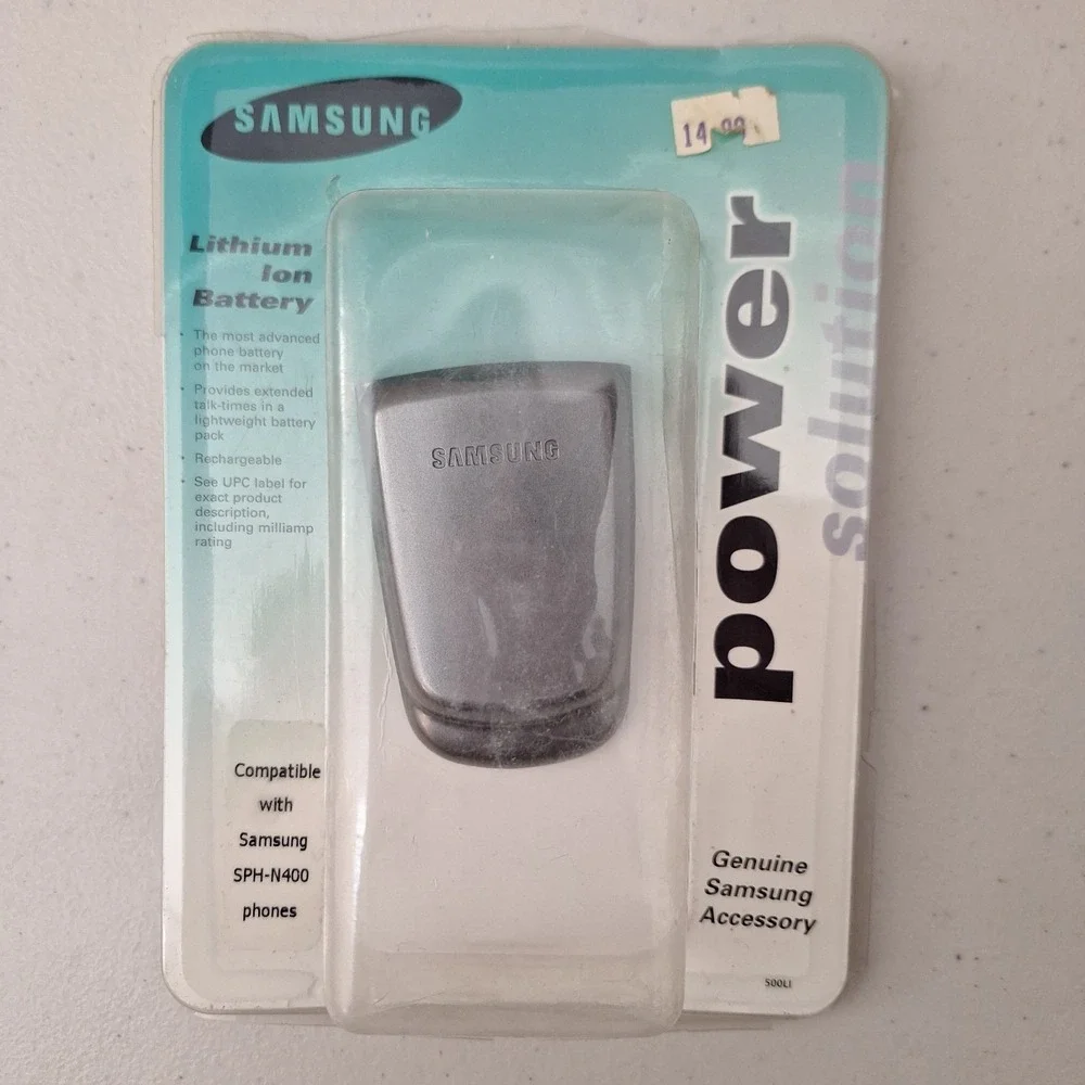 RARE NEW OEM Samsung SPH-N400 Replacement Cellphone Battery Silver 2002
